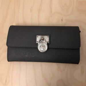 Large grey Michael Kors wallet